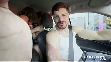 Hotwives playing with black cock Marlon Costa in front of cuckold driving car- Casal Luar, Casal Cósmico
